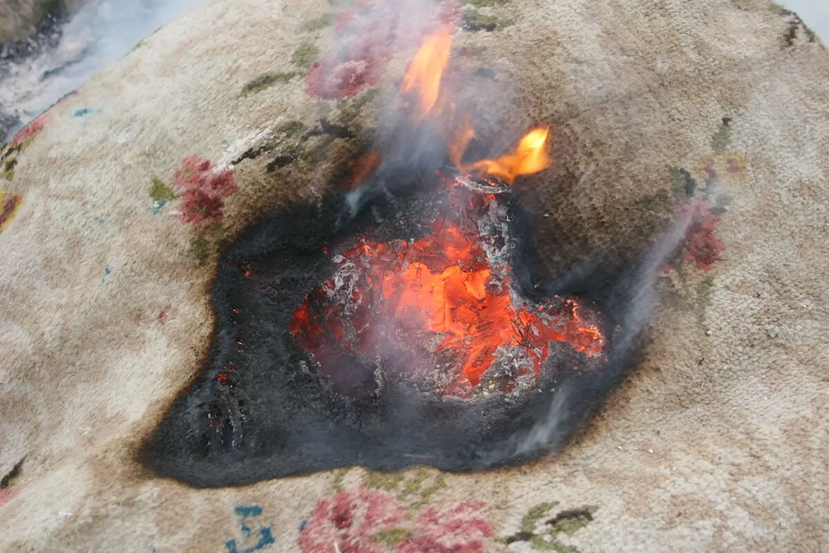 فرش سوخته رو چطور درست کنیم
