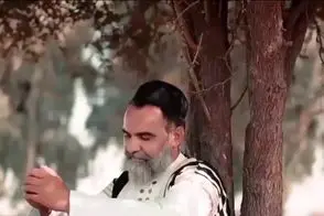 آواز احساسی؛ آهنگ لری روزگار با صدای اسماعیل تژم که حسابی حال دلتو خوب میکنه