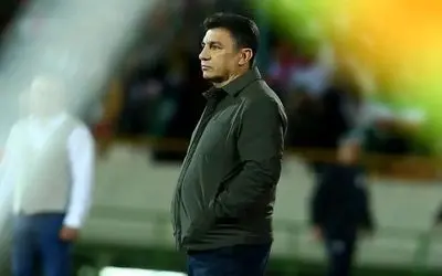 انتقادات تند و تیز حمید درخشان از قلعه‌نویی و دستیارش