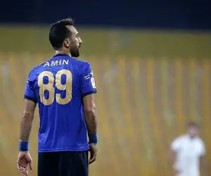 امین قاسمی نژاد شاه ماهی که فیکس نیمکت شد!