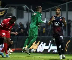 طلسم الجزایری درون دروازه پرسپولیس