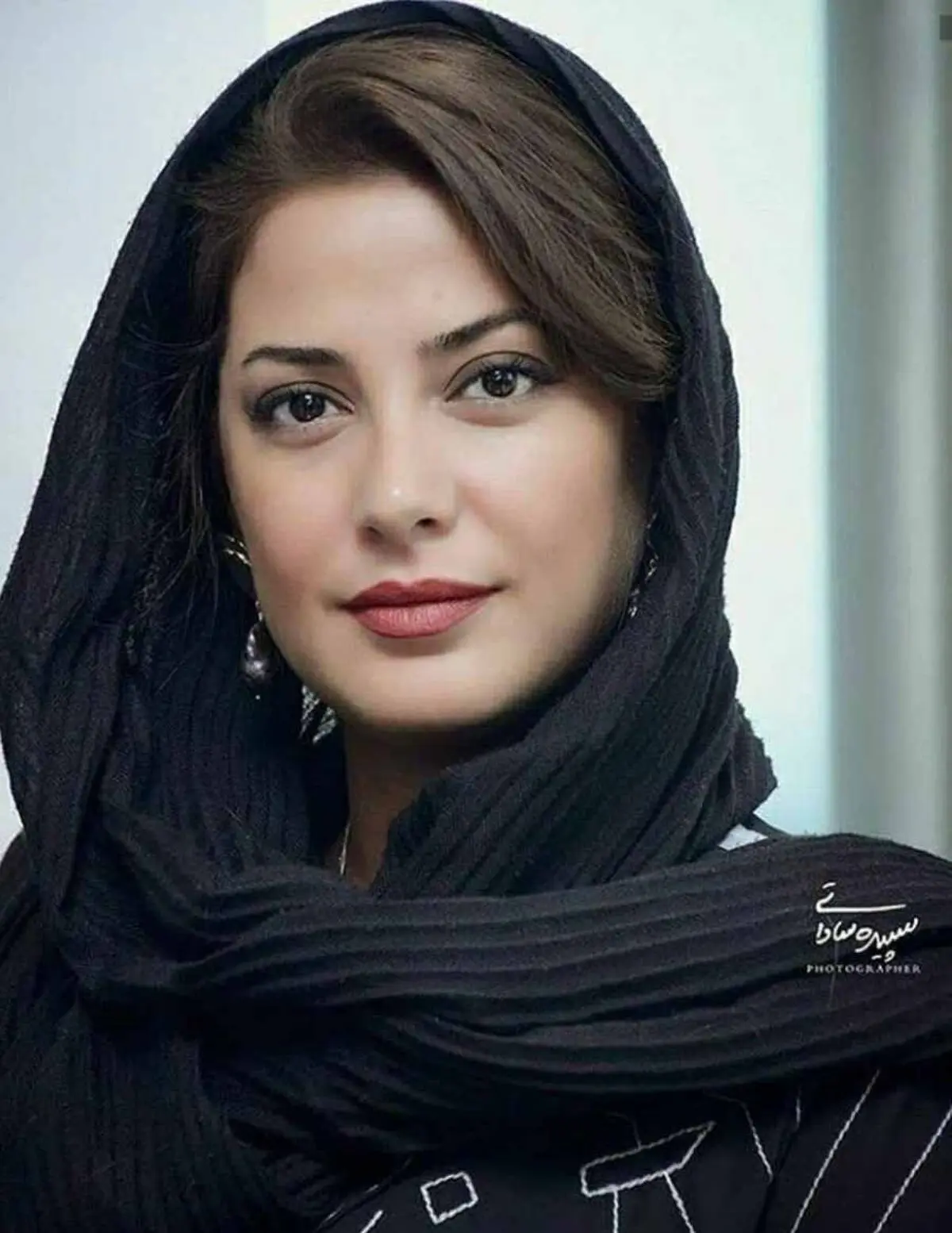 طناز طباطبایی