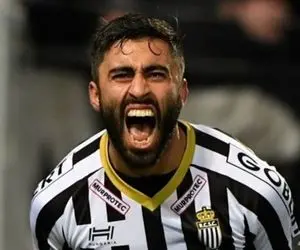 فرهاد مجیدی لژیونر ترد شده استقلالی را می‌خواهد؟