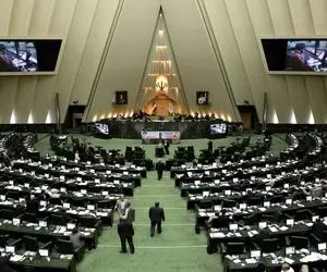 موافقت مجلس با تخصیص ۵ درصد سهام دولتی در عرضه اولیه