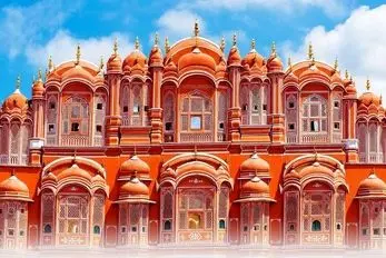 سفر به ایام قدیم سال 1157؛ رازهای خانه آقازاده با مهندسی افسانه ای قجری/ سنت جادو کرد