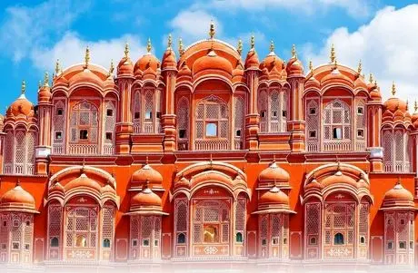 سفر به ایام قدیم سال 1157؛ رازهای خانه آقازاده با مهندسی افسانه ای قجری/ سنت جادو کرد