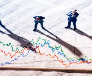 خروج بزرگ حقیقی‌ها از بورس ۱۴۰۰