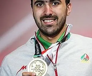 علی پاکدامن: تیم فکری اصلاً تاکتیک ندارد