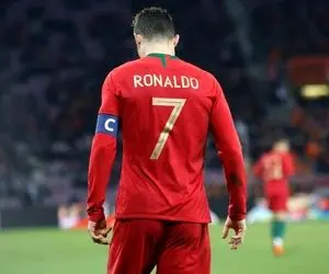 شعر فیفا برای رونالدو!