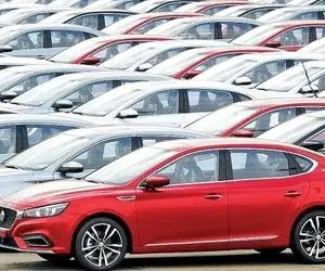 چرا خودرو‌های وارداتی در بورس کالا عرضه نمی‌شوند؟