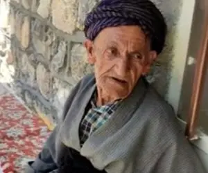 آواز محلی؛ پیرمرد 110 ساله یه نفس آهنگ میخونه خواننده های کنسرتی در این حد نمیتونن