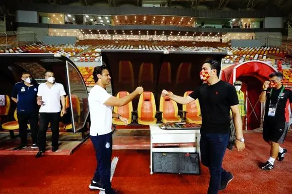 فرهاد مجیدی و جواد نکونام