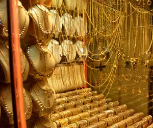 قیمت طلا 18 عیار و انواع سکه امروز سه شنبه 21 بهمن 99