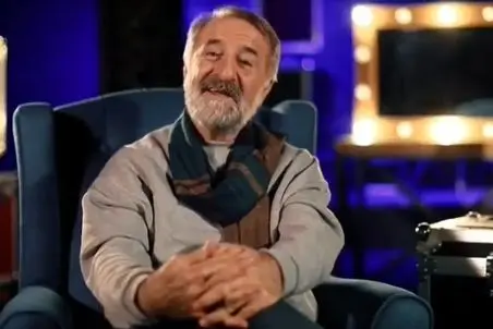 آواز معروفا؛ رقص دور از توقع مهران رجبی با آهنگ شلوار پلنگی