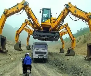 ابزارآلات غول پیکر؛ بی نظیرترین و عجیب ترین بیل مکانیکی و تیلر پا دراز جهان