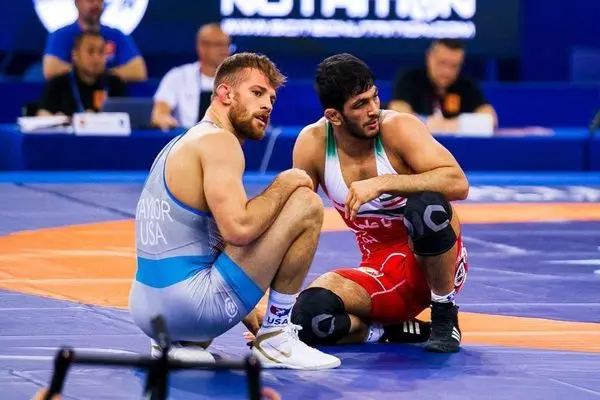 حسن یزدانی- دیوید تیلور