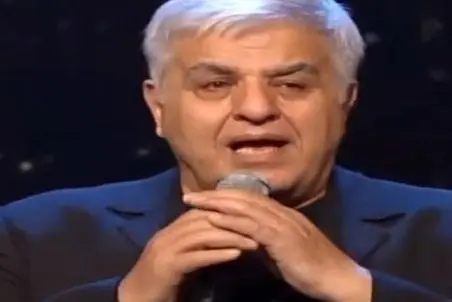 آواز محلی؛ این آقا انقد با احساس آهنگ بی داغدا جیرال گذر رو خوند که آدم دلش میره