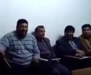 آواز قدغن؛ آهنگ خوندن دانشجوی دکترا سرکلاس که همه موندن این چیه میخونه