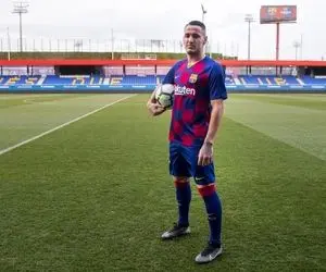 بازیکن مورد علاقه مسی در آستانه جدایی از بارسلونا