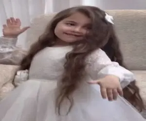 آواز شادانه؛ دختربچه به مناسبت روز پدر برا باباش میرقصه قند تو دلت آب میشه