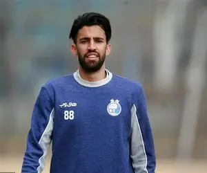 نکونام بی خیال یک بازیکن استقلال نمی شود!