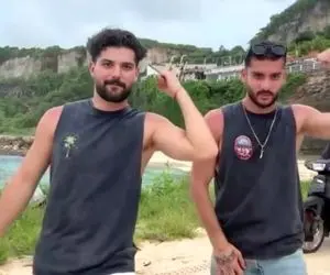 آواز هنرمندانه؛ وقتی ساعد سهیلی نیو چالش اینستا رو می‌رقصه اونم تو ناف ماداگاسکار