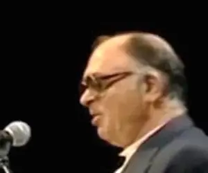 آواز اصیل؛ یعنی کسی هست با این اهنگ استاد نوری خاطره نداشته باشه و دلش پر نکشه؟