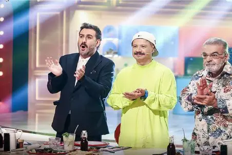 سکانس خندان/سوغاتی لولایی برای نیما واسه روزای کارتون خوابیش