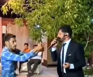 آواز شاد؛ این آقا با آهنگ نیر یطوری میرقصه که لقب سلطان رقص های نامنظمو واسه خودش کنه