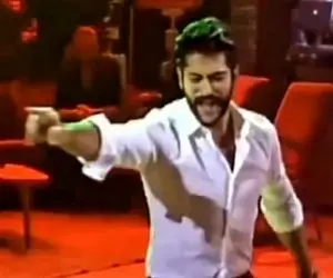 آواز شاد؛ بوراک همسر هانده آرچل با آهنگ محلی ایرانی چه رقصی میره ملت آم و سام موندن