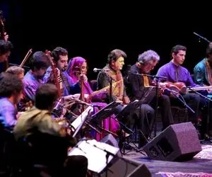 آواز اصیل؛ کنسرت باشکوه استاد محمدرضا شجریان تو برلین وقتی جوون بود همه رو میخکوب کرد