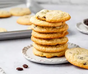 آشپزی حرفه ای؛ طرز تهیه شیرینی کشمشی با همه نکاتش مثل قناد های حرفه ای بپز