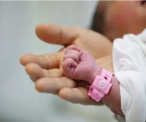 (ویدیو) علت فوت پرحاشیه نوزاد تازه متولد شده در پلدختر خرم آباد چه بود؟