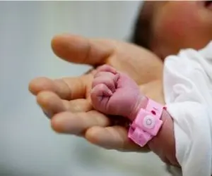 (ویدیو) علت فوت پرحاشیه نوزاد تازه متولد شده در پلدختر خرم آباد چه بود؟