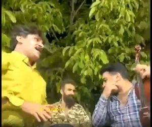 آواز محلی؛ سجاد رزمجو چه با دل و جون آهنگ معروفشو تو محفل دوستانه خونده خدا بیامرزتش!