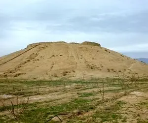 تپه کوهسار، محل اختلاف شهرداری و اوقاف!