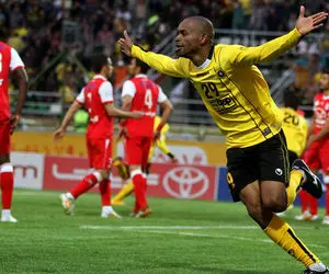 واکنش شیمبا به پیشنهاد استقلال