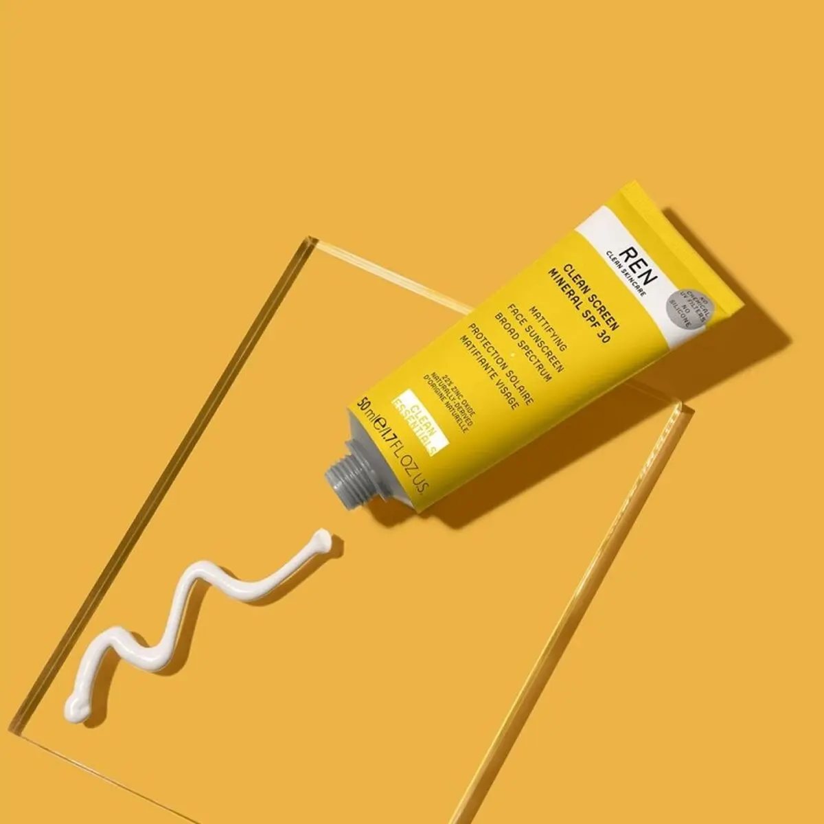 تفاوت فلوئید ضد آفتاب با کرم ضد آفتاب