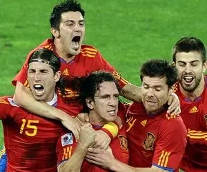 (ویدیو) خاطره بازی با گل پویول به آلمان؛ 12 سال گذشت!