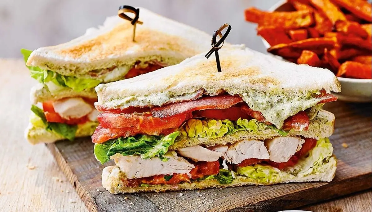 RFO-1400x919-Pesto-club-sandwich-49fdd81d-d37b-46f1-a998-0309a2345baf-0-1400x919-min