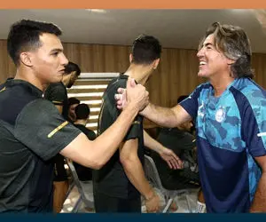 حسین زاده در یک صورت از استقلال جدا می شود!