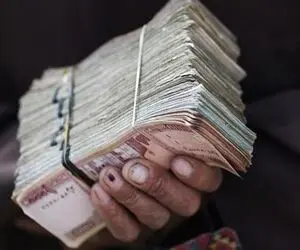 خبر مهم در مورد افزایش حقوق کارمندان دولت؛ 20 فروردین