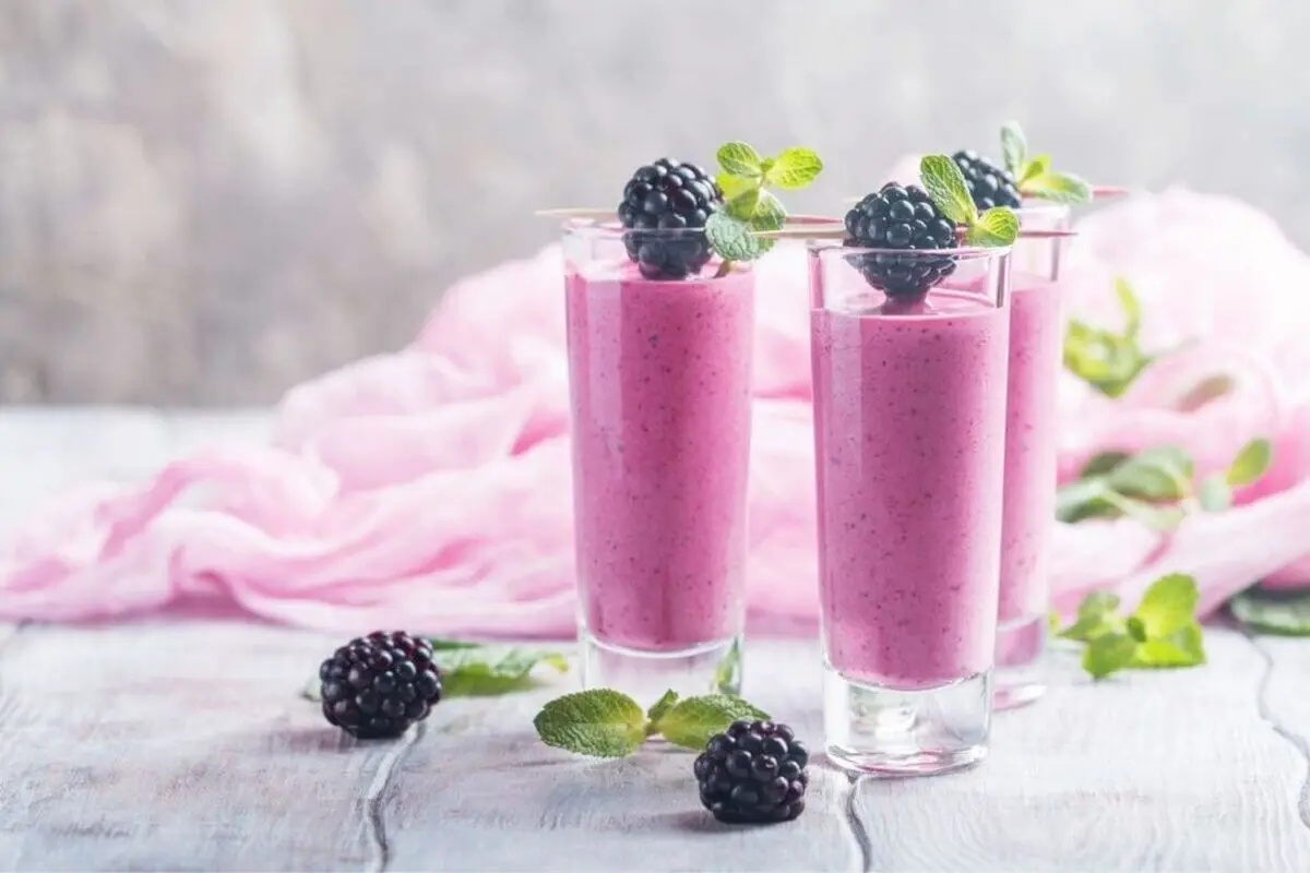 طرز تهیه میلک شیک شاتوت