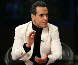 آیا علی کریمی از امارات برای مهرداد دارو آورد؟