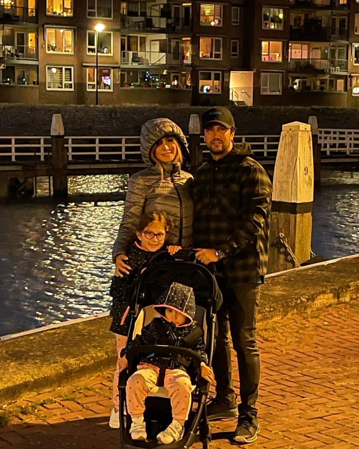 estakhrifamily_1630656676