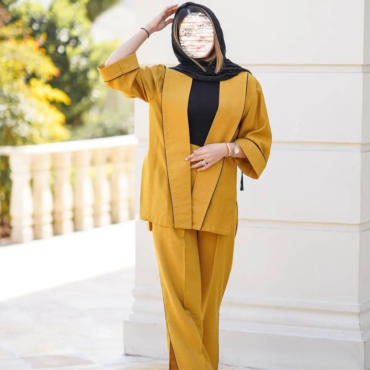 lala_mezon
