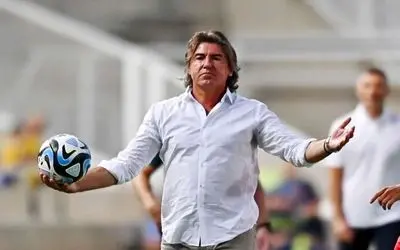 شوک به استقلال؛ سا پینتو در دربی نمی‌تواند روی نیمکت بنشیند؟