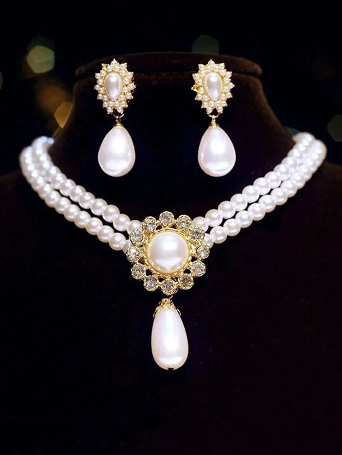 pearl-earring-necklace-and-set-29