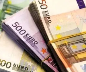 قیمت دلار و یورو در صرافی ملی امروز دوشنبه 30 فرورین 1400