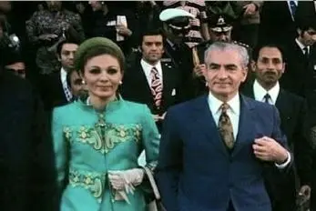 سفر به ایام قدیم؛ عزاداری فرح دیبا در کاخ آمریکاش که توش زندگی میکنه